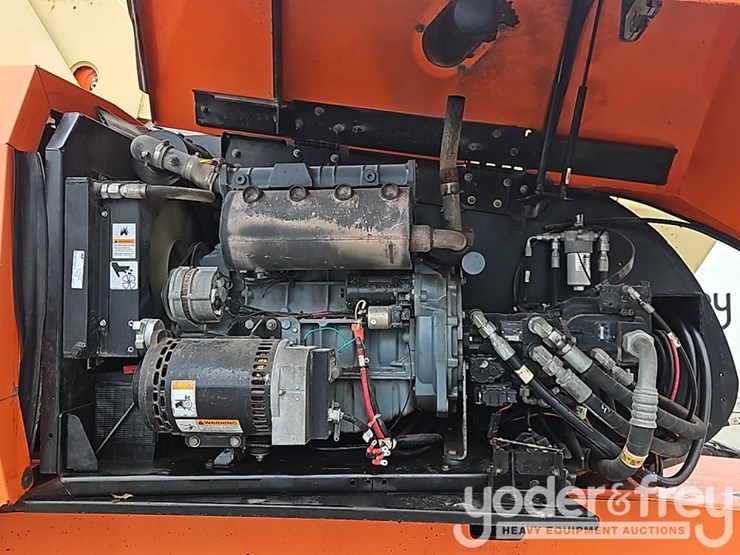 2007-jlg-800s-image-18