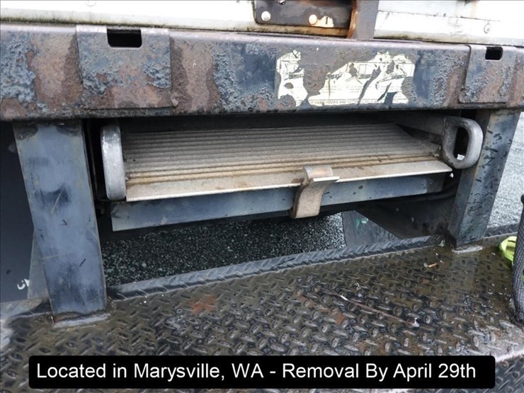 2007-mitsubishi-fuso-fe140-image-24