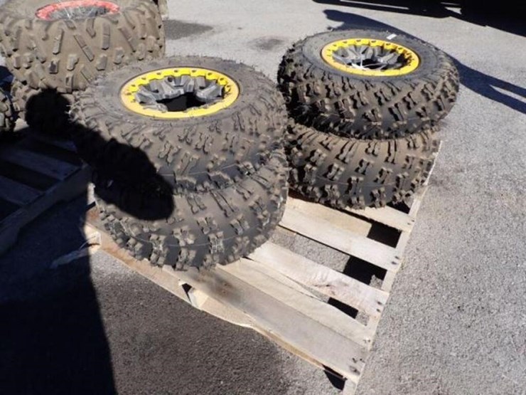 qty-of-(4)-itp-holeshot-atv-tire(s)-&-rim(s)-image-2