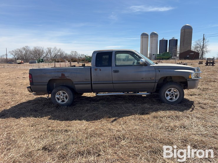 1997-dodge-ram-1500-image-4