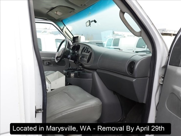 2007-ford-e250-image-22