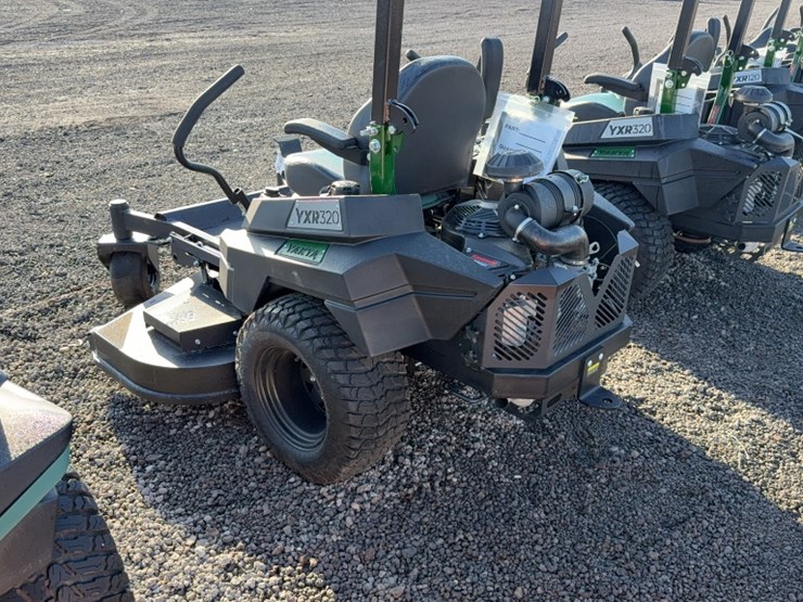 #4031-•-yakta-yxr-320-zero-turn-mower-image-10