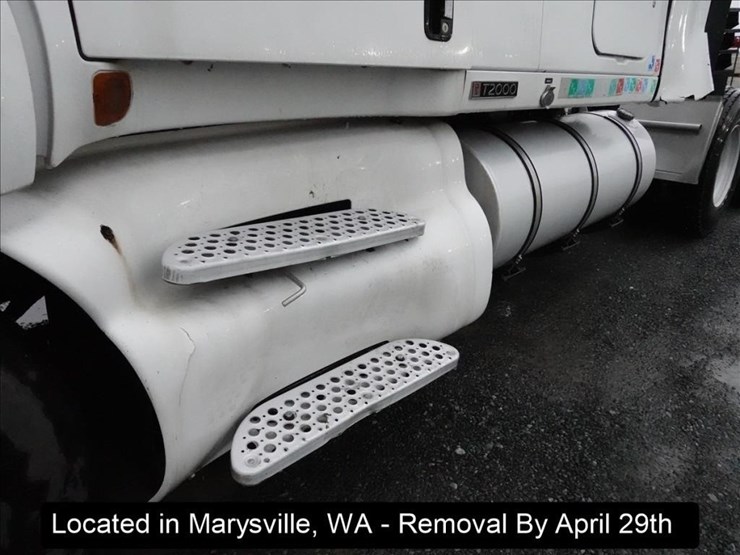 2006-kenworth-t2000-image-26