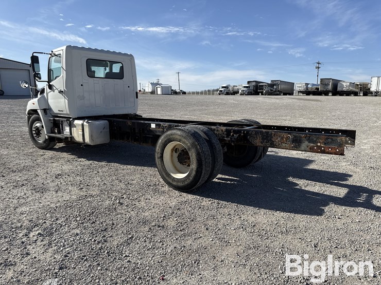 2011-hino-338-image-7