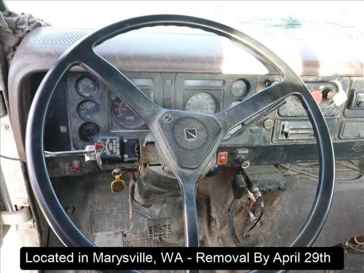 1988-international-s1900-image-22