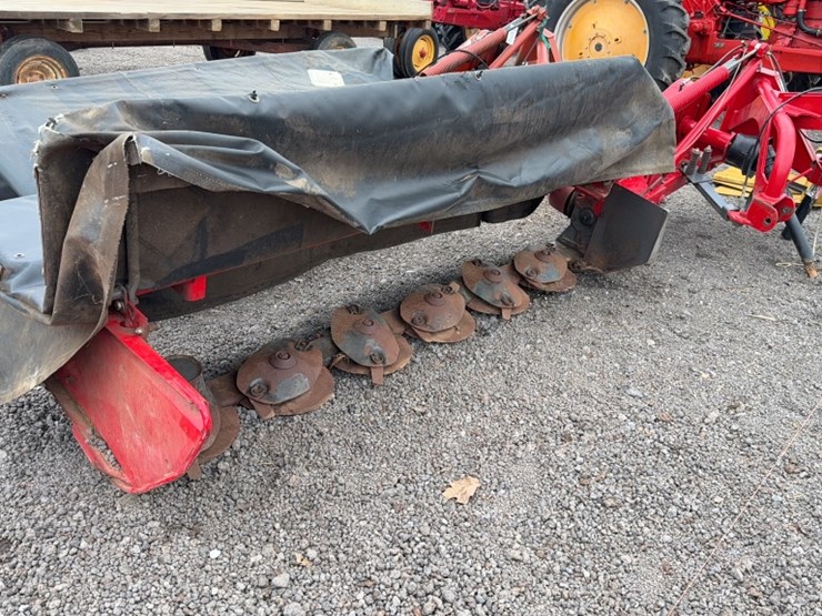 massey-ferguson-1328-image-2