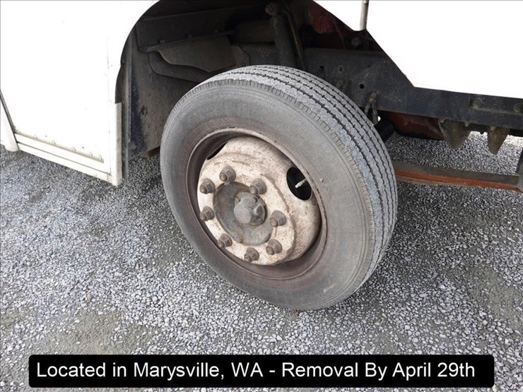 2008-freightliner-mt45-image-12