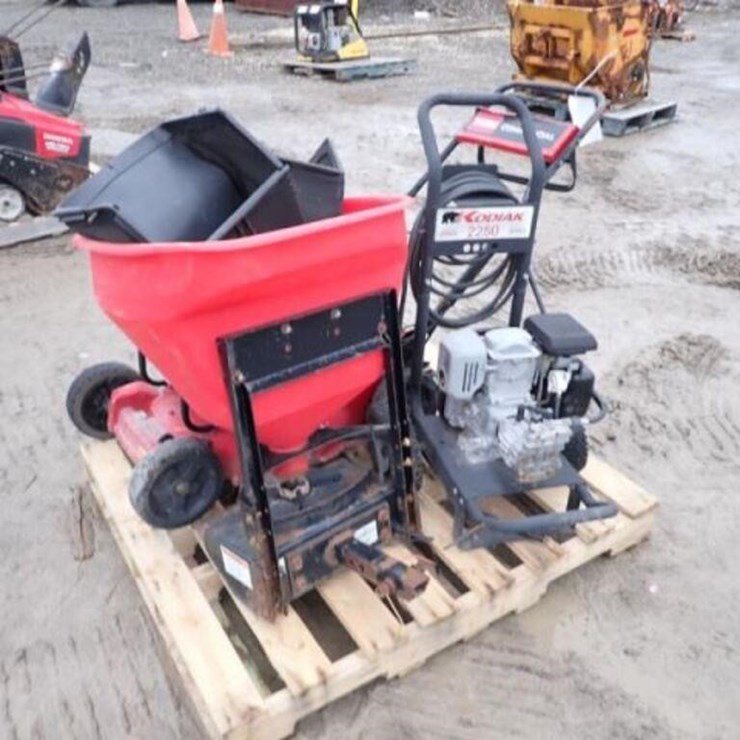 Toro 24 In. Push Mower(s)