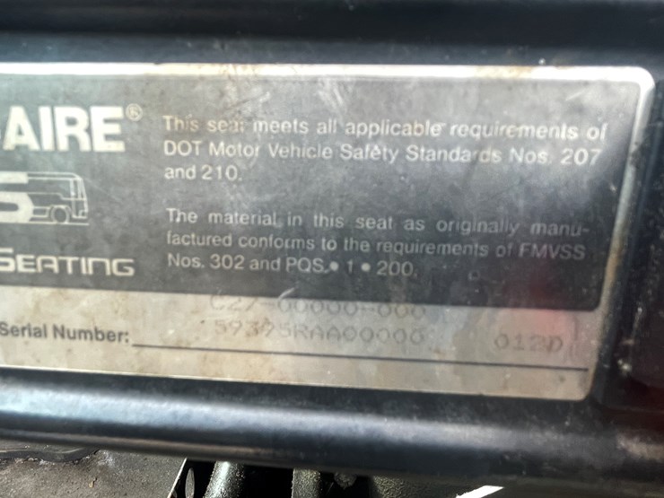 #242-•-2000-sterling-truck-tractor-(has-mn-title)-(mora,-mn)-image-60