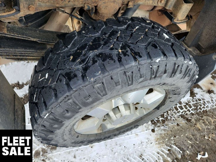 2016-gmc-sierra-3500hd-image-12