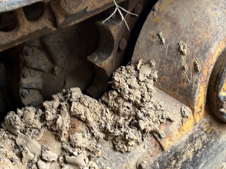 caterpillar-d6-image-6