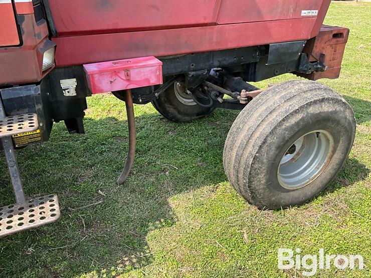 1982-international-5488-image-18