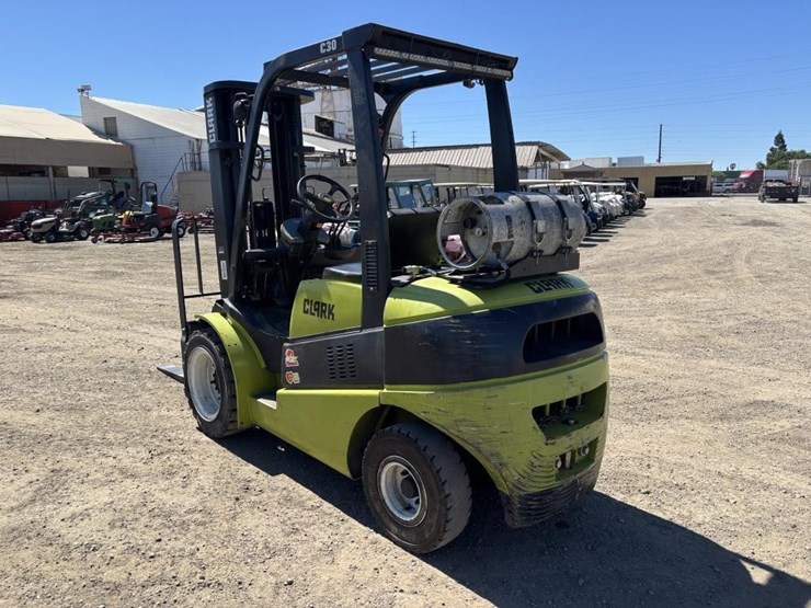 clark-c30l-image-4