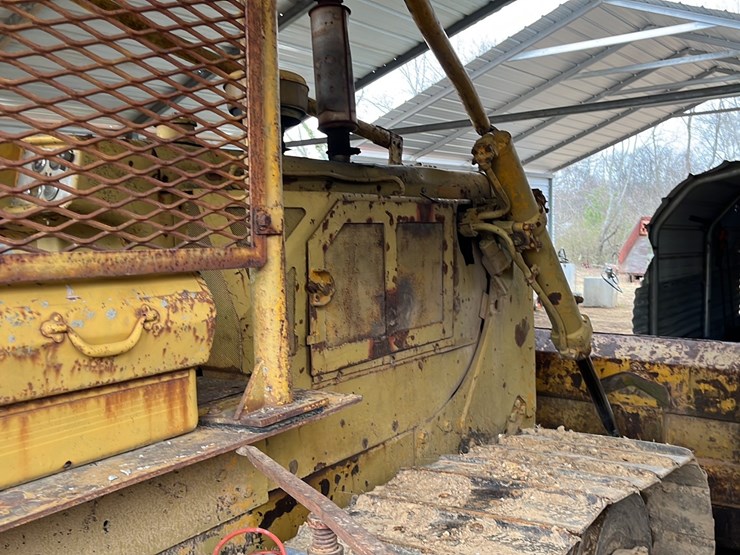 caterpillar-d6-image-7