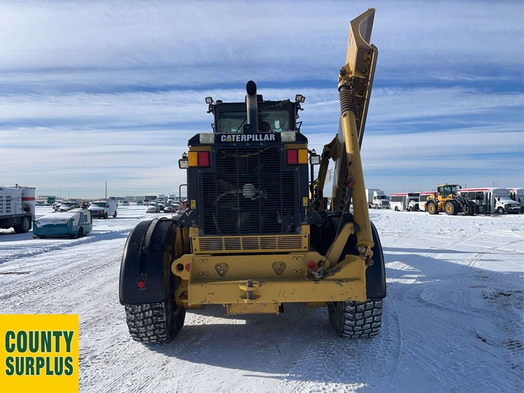 2018-caterpillar-160m-image-7