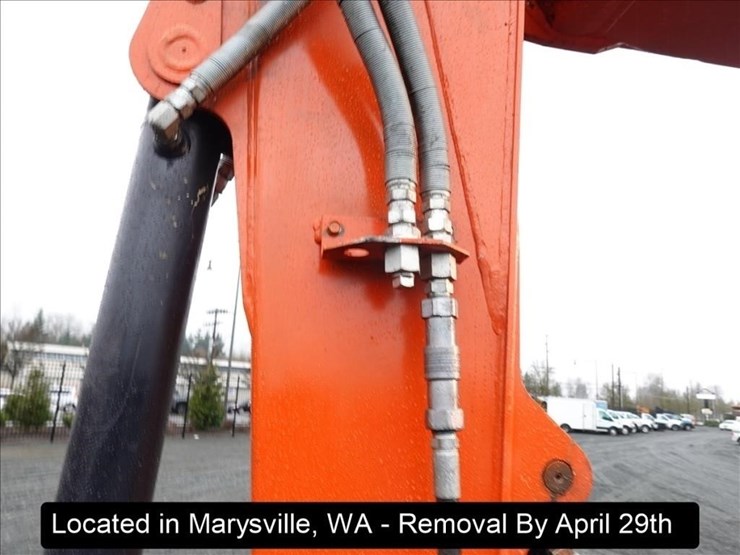 2017-kubota-kx080-image-26