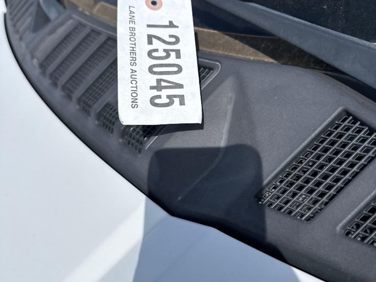 2019-ford-f150-xl-image-18