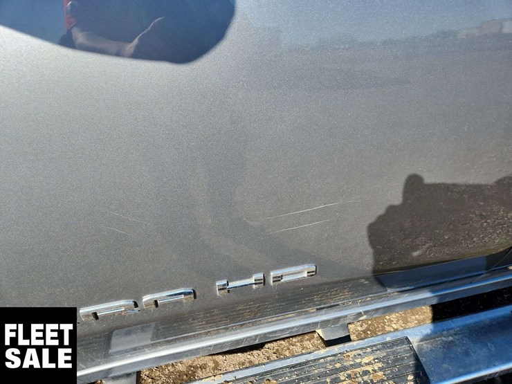 2024-gmc-sierra-2500hd-image-33