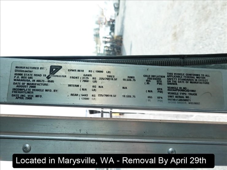 2008-freightliner-mt45-image-14