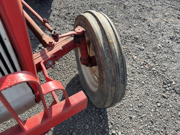 ford-tractor-image-5