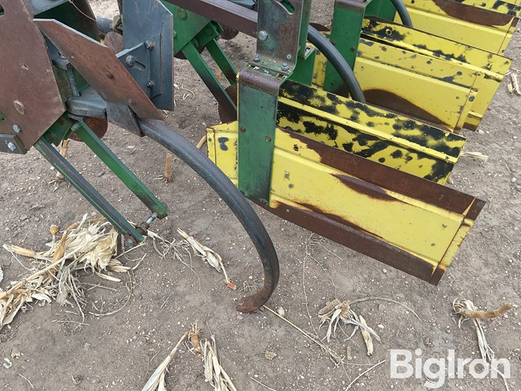 john-deere-885-image-19