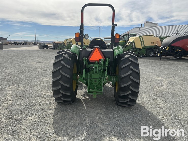 2015-john-deere-2-image-16