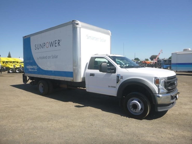 2021-ford-f550-image-2