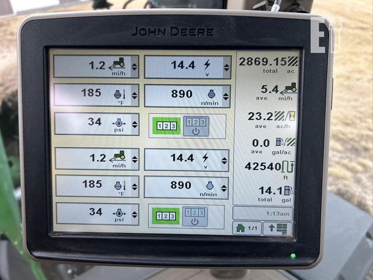 2014-john-deere-8320r-image-83