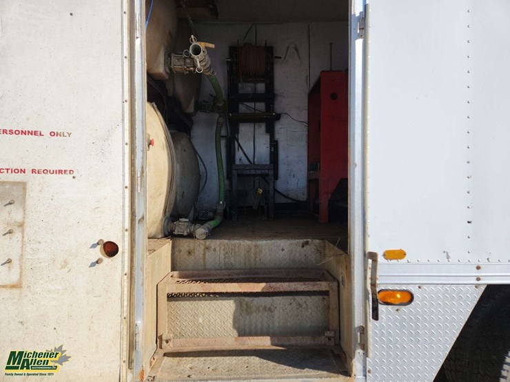 1998-mack-ch613-image-31