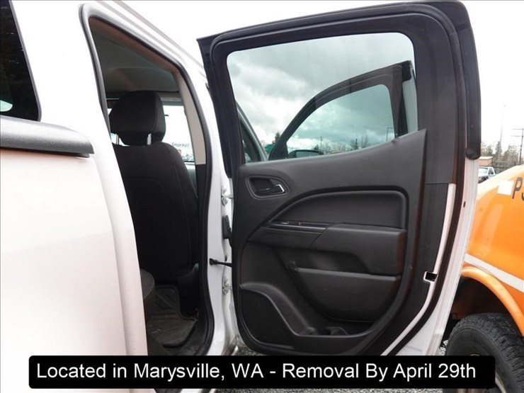 2015-chevrolet-colorado-lt-image-21