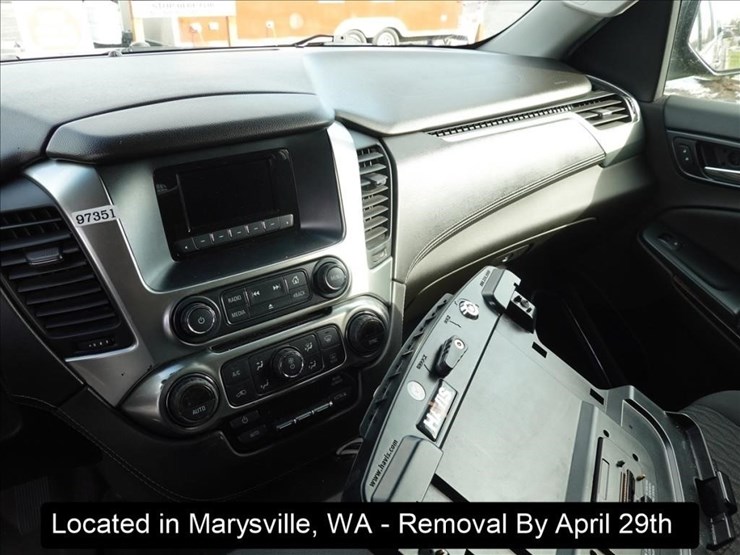 2017-chevrolet-tahoe-image-9