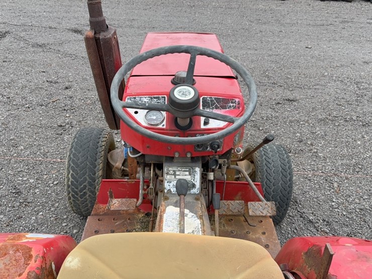 massey-ferguson-1010-image-11