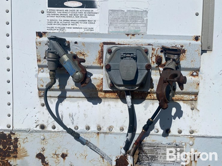 1992-fruehauf-trailer-image-11