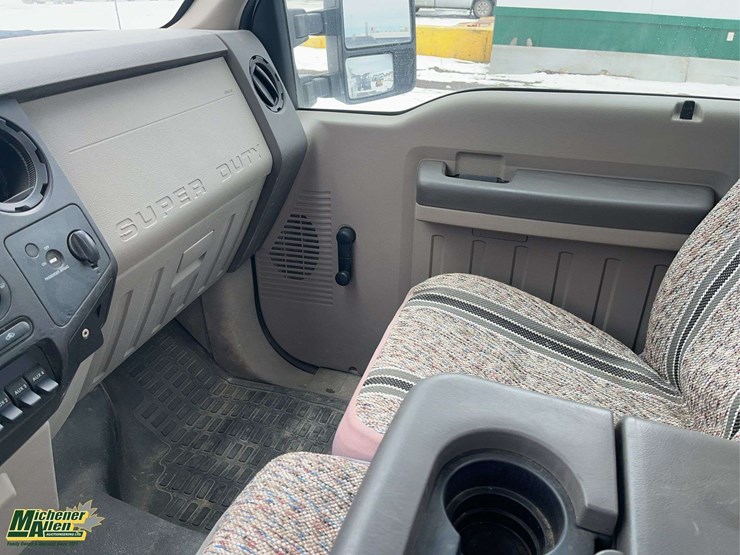 2009-ford-f250-image-19