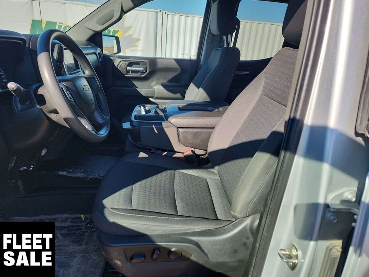 2022-chevrolet-silverado-1500-image-14