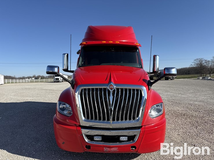 2019-international-lt-image-2