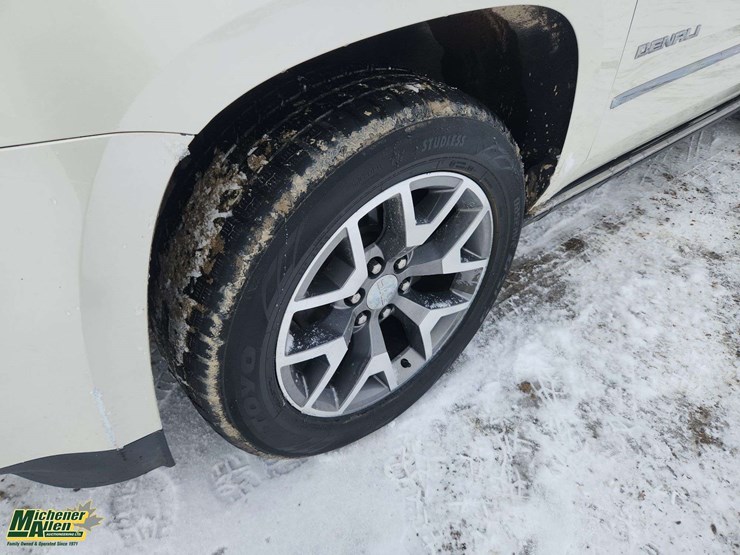 2015-gmc-yukon-denali-image-10