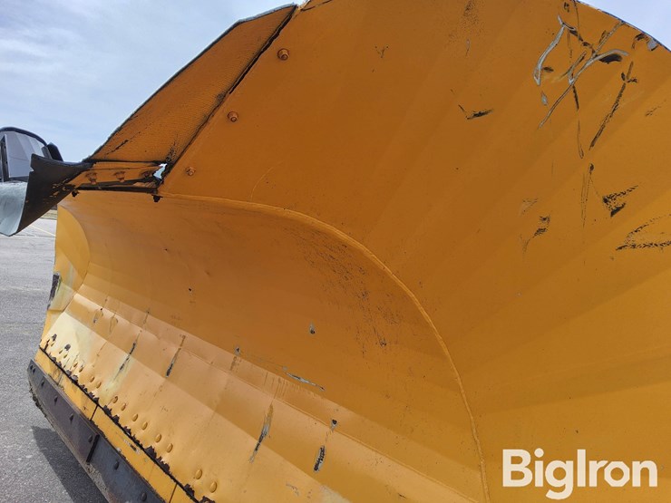 2006-international-7400-image-13