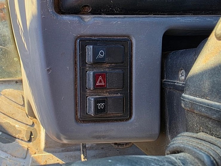 new-holland-tl80dt-image-68