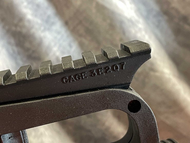 #10069-•-mossberg-715t,-22-lr-semi-auto-rifle,-sn:-elg3434270-image-9