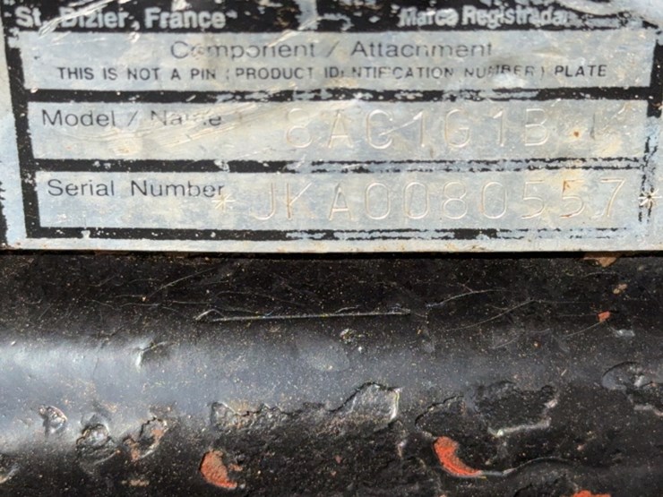 #3033-•-case-5220-tractor-image-13