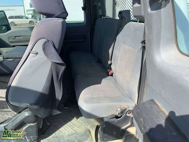 2013-ford-f250-image-15