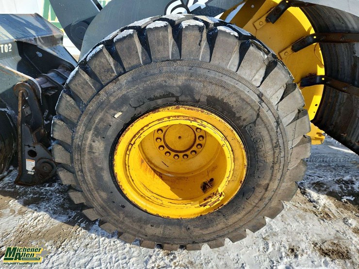 2015-deere-644k-image-10