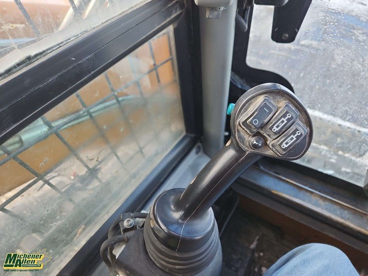 2019-case-sv250-image-17