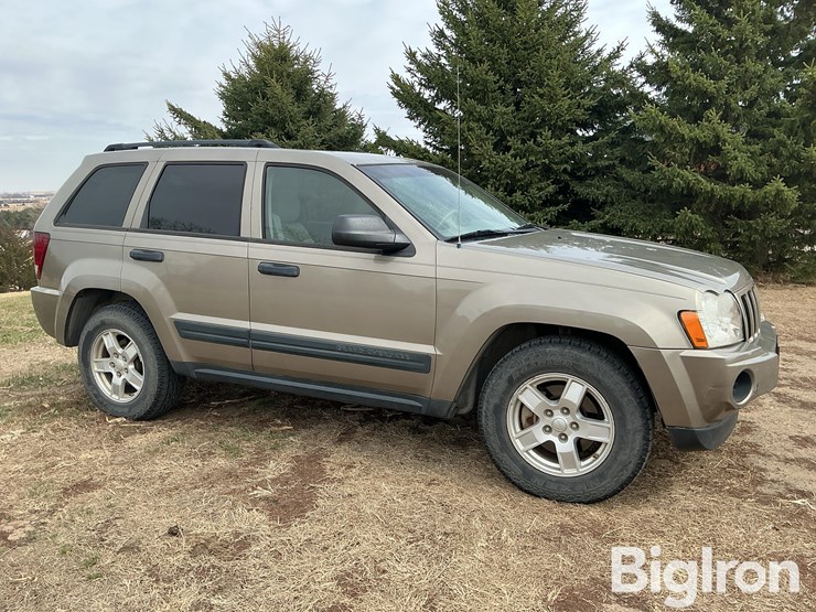2005-jeep-grand-cherokee-image-3