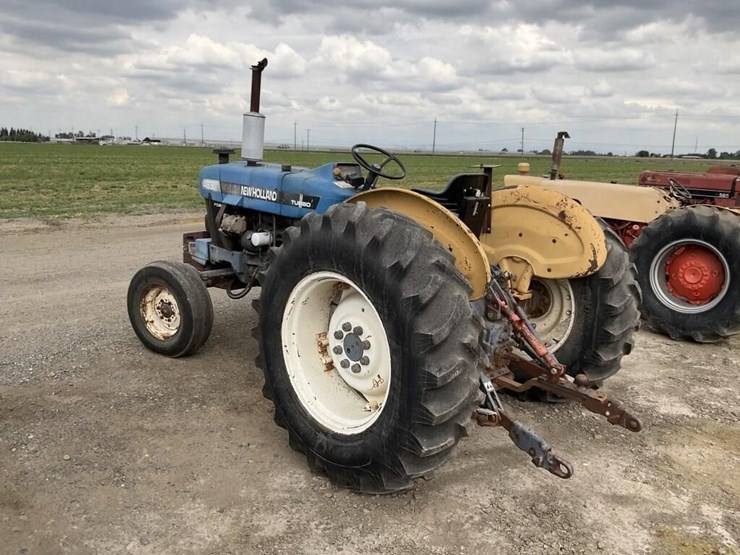 new-holland-4630-image-5