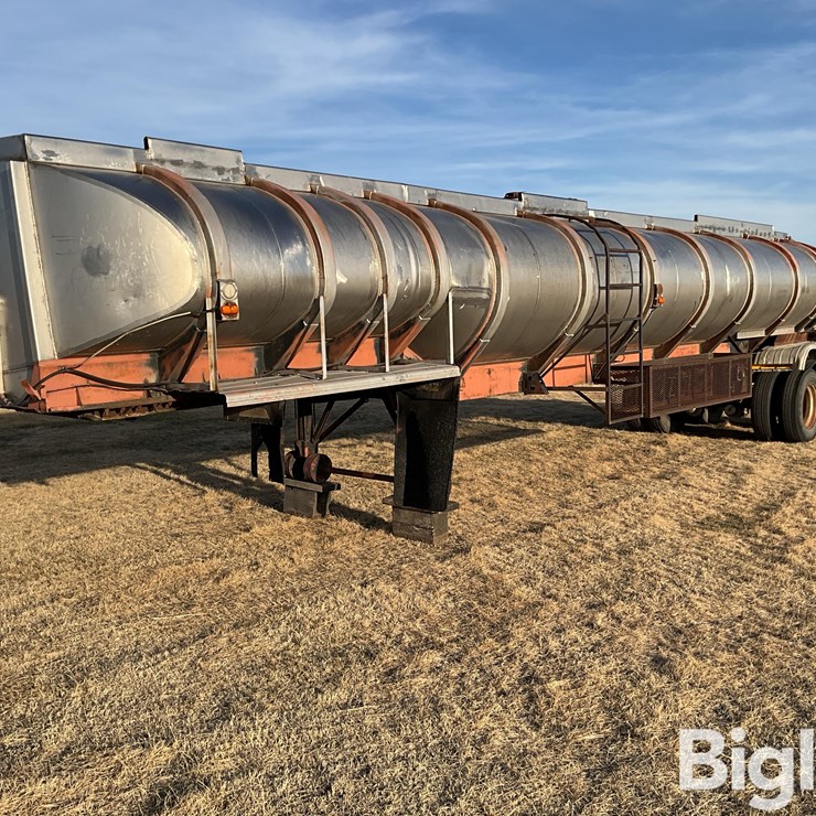 1960 FRUEHAUF Trailer