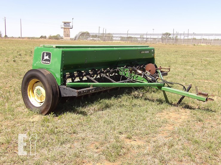 john-deere-450-image-2