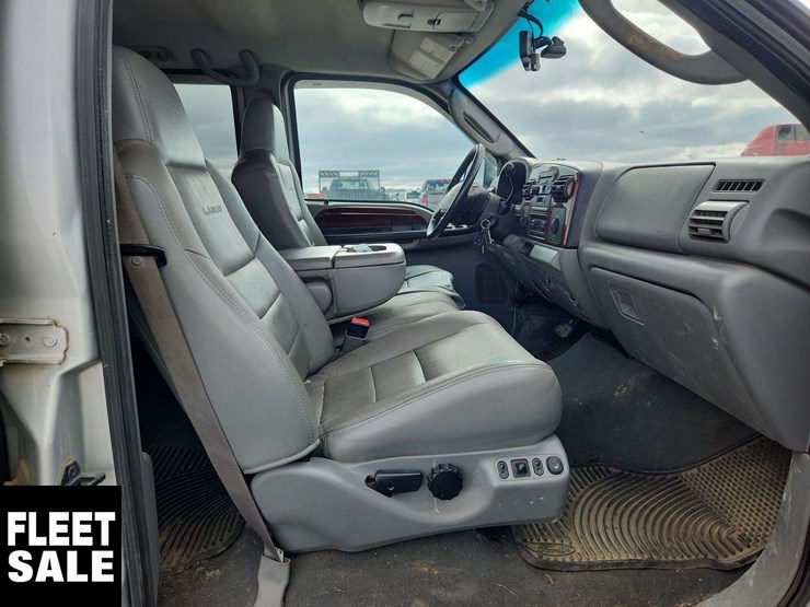 2006-ford-f350-image-17