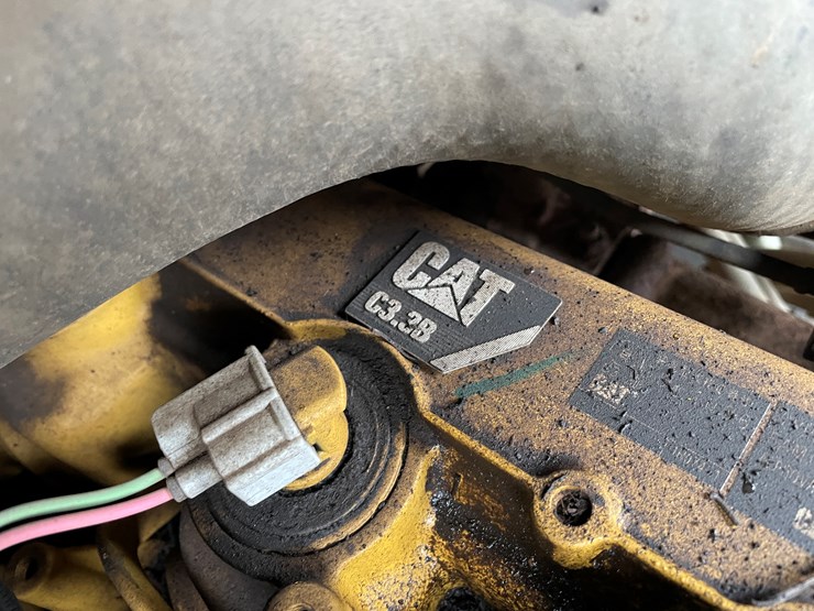 2015-caterpillar-279d-image-23